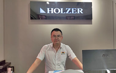 霍尔茨四川眉山优秀经销商张锴——乘风破浪，砥砺前行